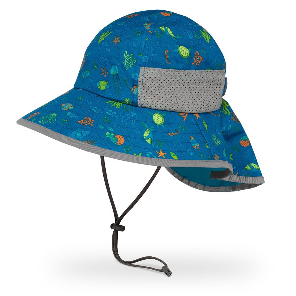 Ocean Life Kids joue un chapeau