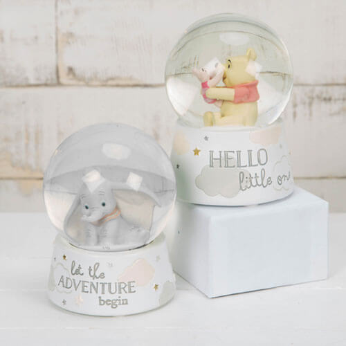 Disney Pooh & Piglet Pooh Snow Globe