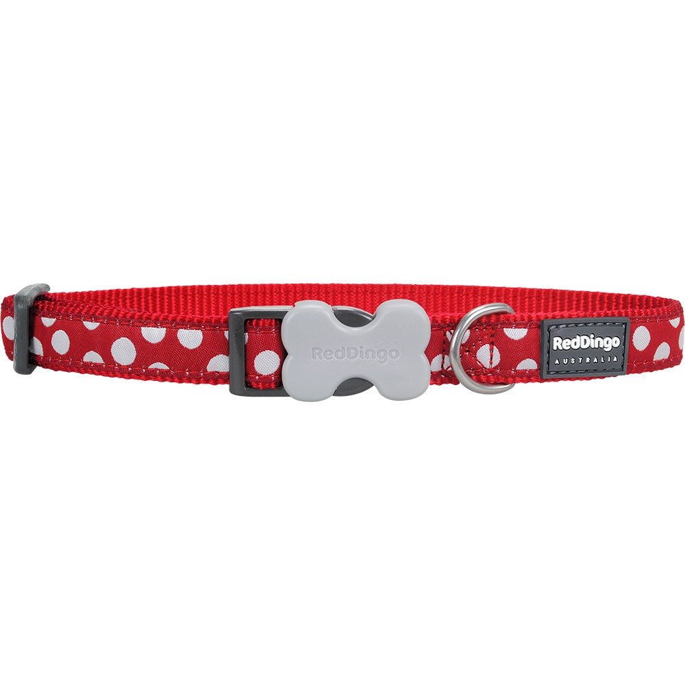 Collar de perro con manchas blancas en rojo